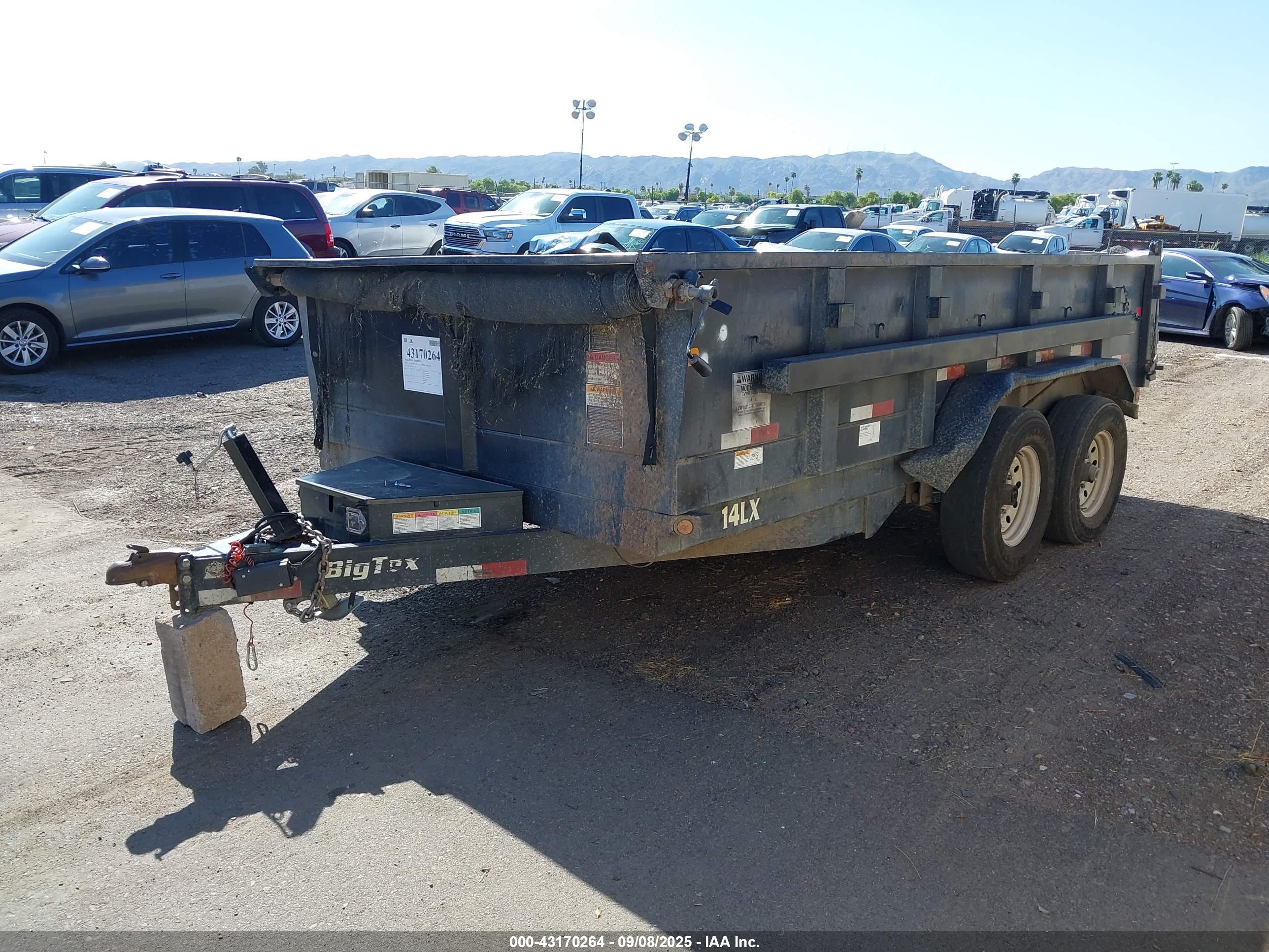 2015 PJ Pj — VIN 4P5D91620F1234346 — photo 2